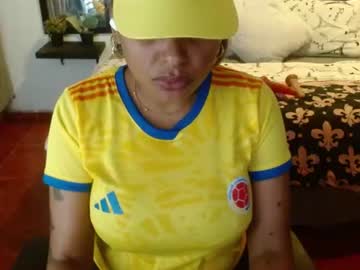 domink_gilr