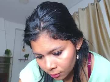 emma_hassani