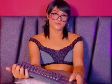 mika_velvet