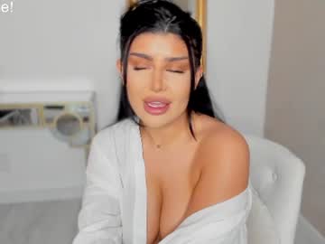 moniqueeass