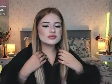 sophieblush_