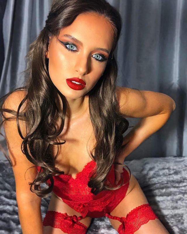 Petite British Model Fern Alexandra - lifeasfernie — 20
