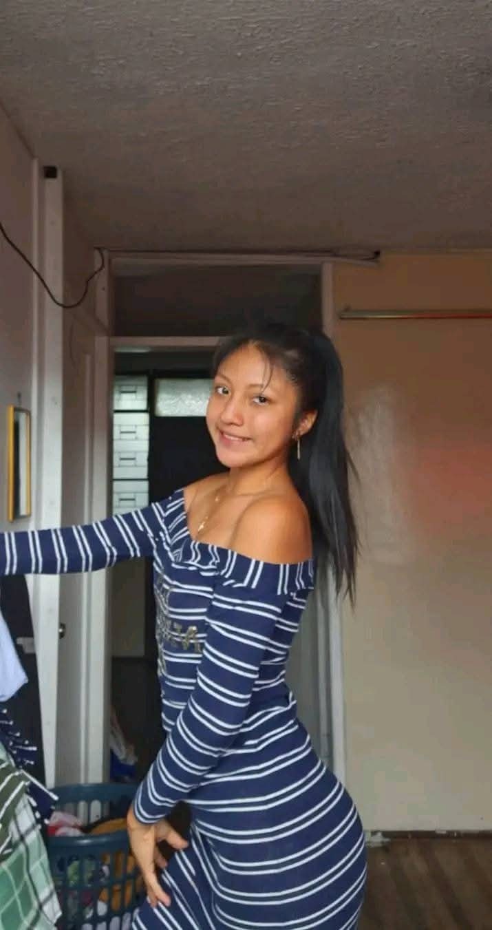 Ruth Ester Casillas Teen Latina — 26