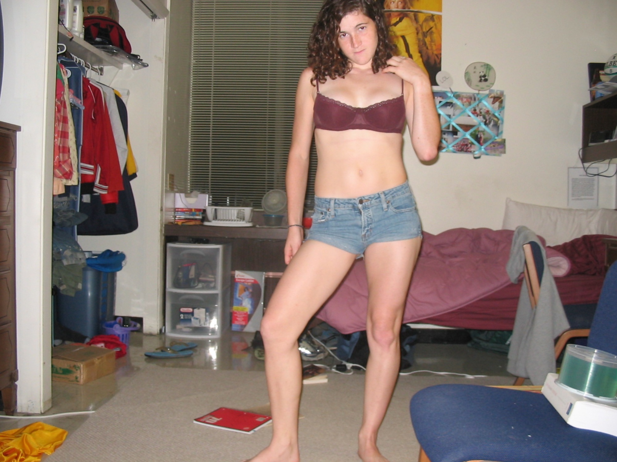 Bold girl taking pics of herself for her bf — 33