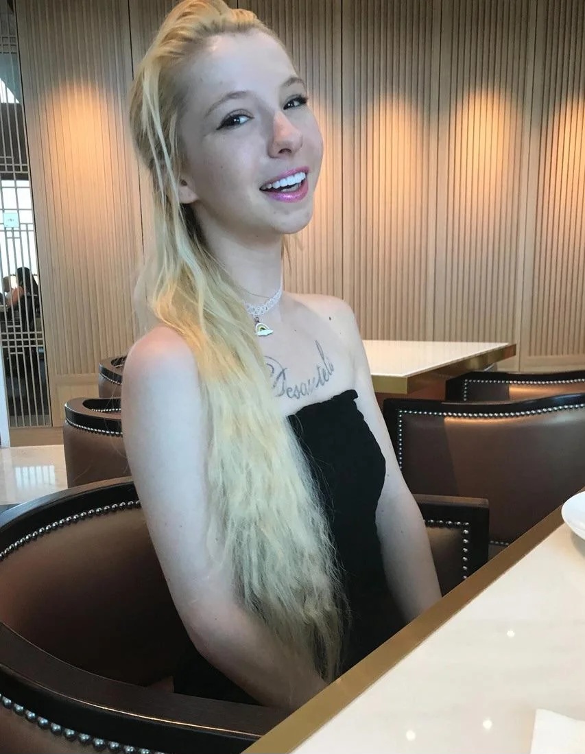 Ms. Reeves, my fav little pornstar — 44