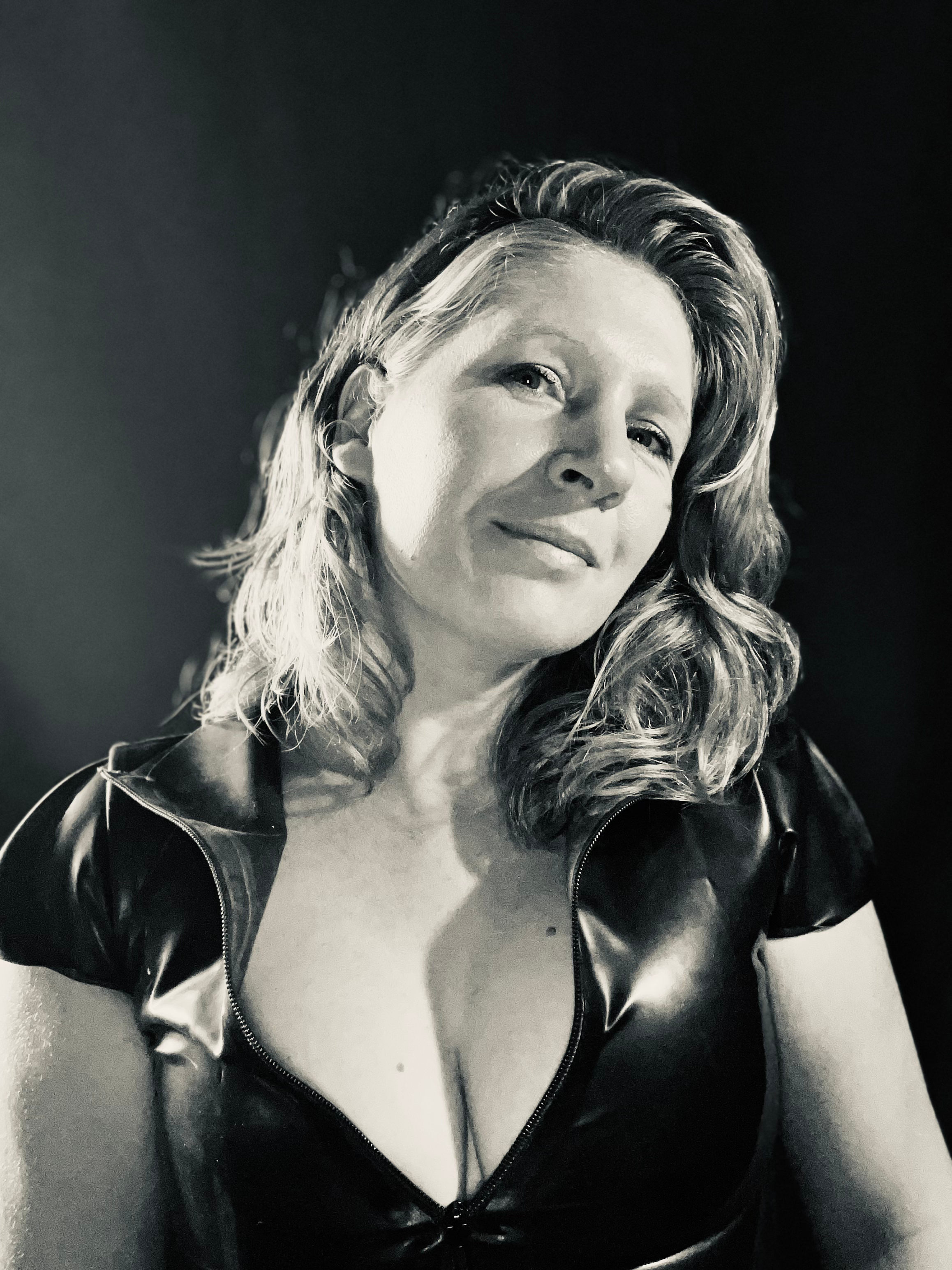 My wife posing.....tell me what you think of her — 6